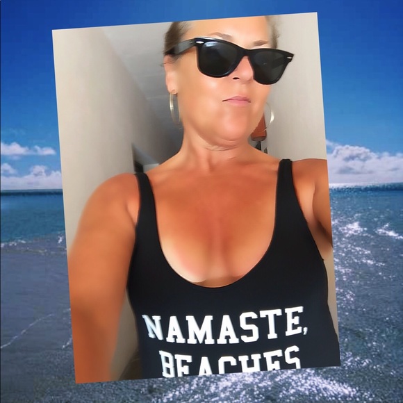 Hay POSHERS... - Picture 2 of 5